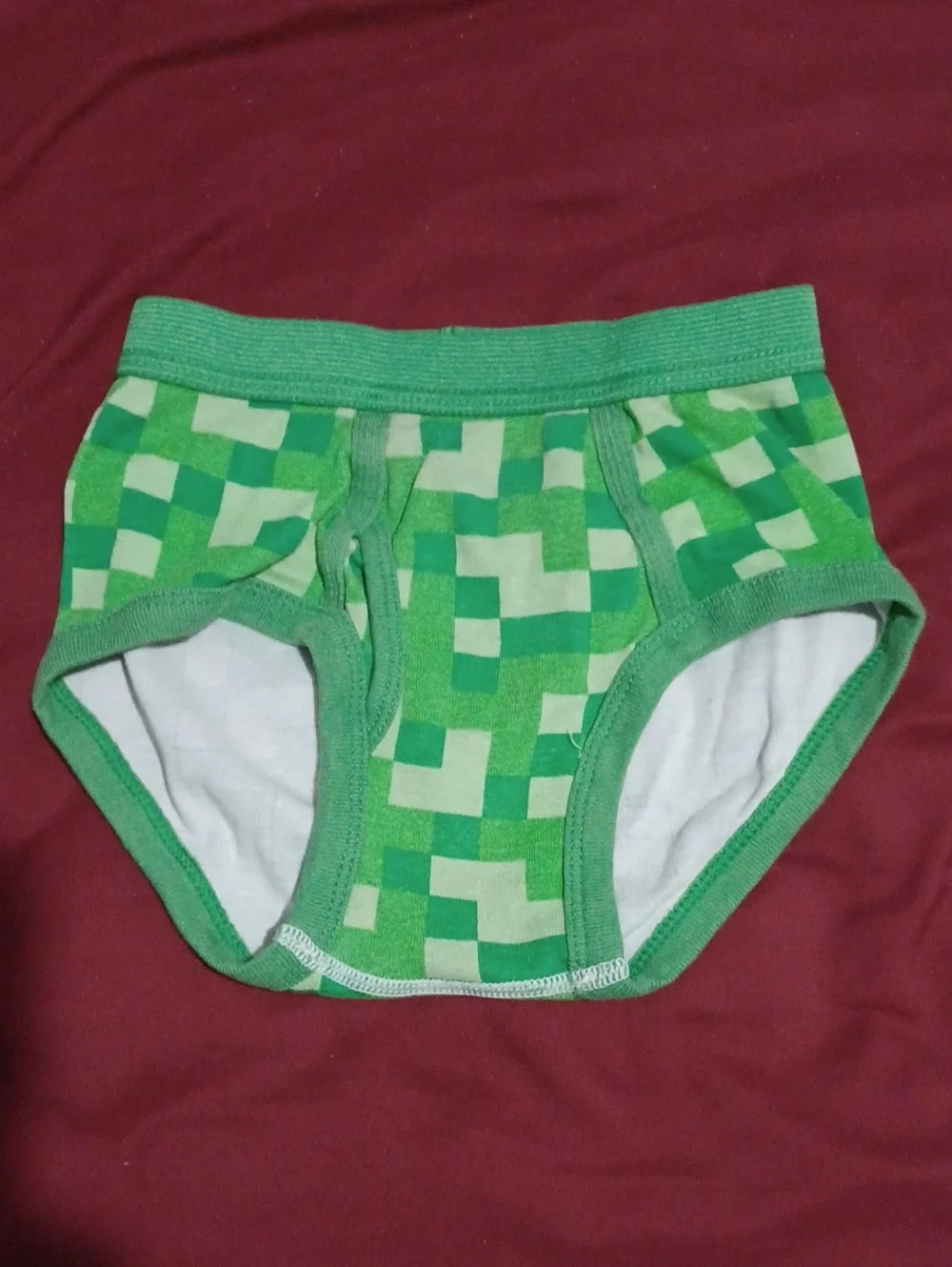 9 Pairs Of Minecraft Underwear For Boys Size 8